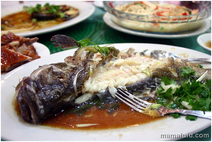 sorry can't wait.JPG - a sai kung seafood place, hong kong, china